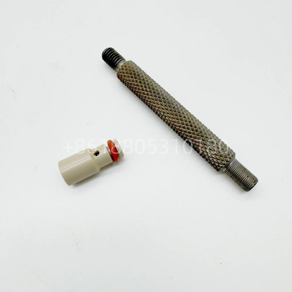 The urea pump stabilizing valve and disassembly tool are suitable for Scania DAF and Mercedes Benz trucks A0021409960