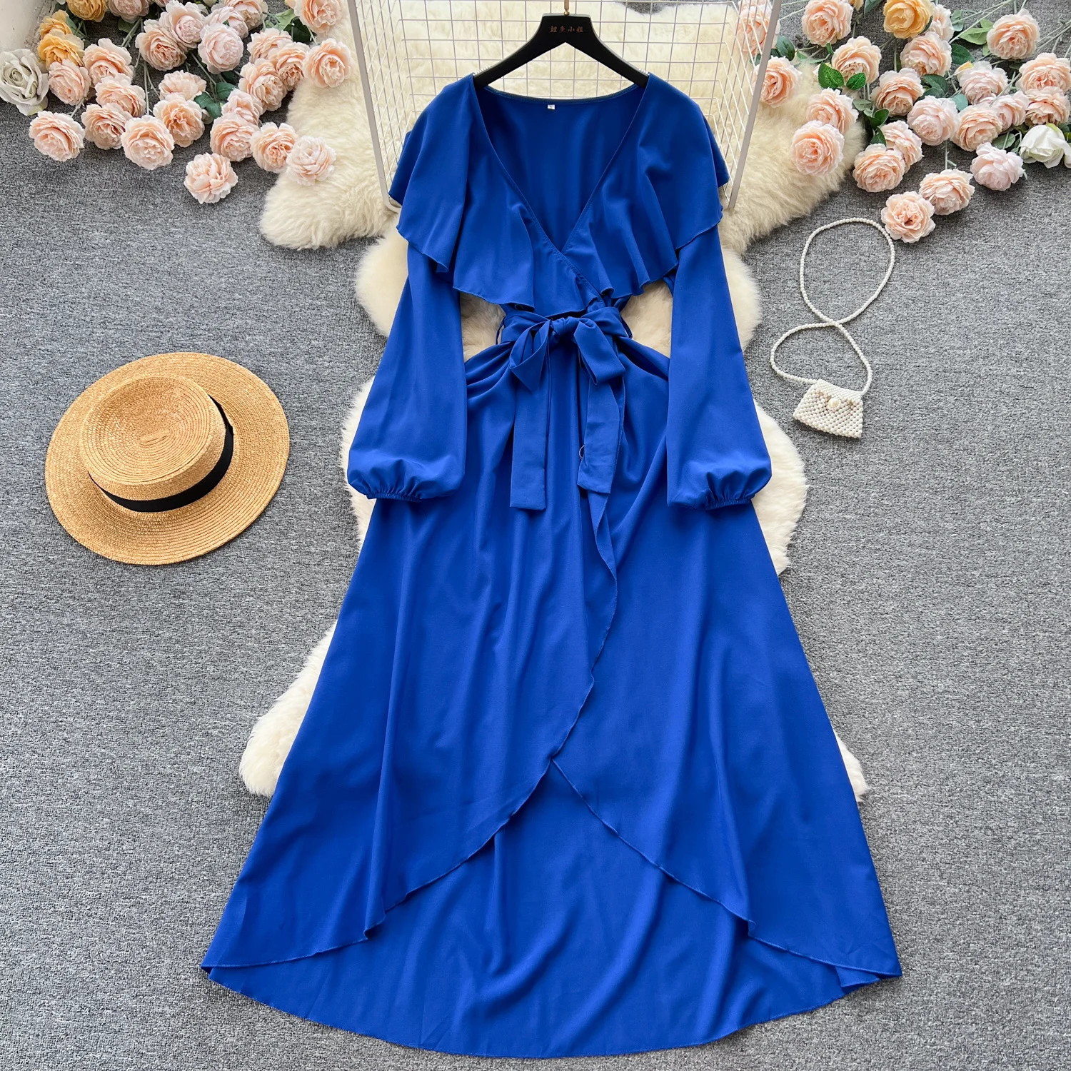 

Женское асимметричное платье макси, Повседневное платье с оборками, V-образным вырезом, длинным рукавом, поясом на резинке и бантом, с высоким разрезом, весна-осень 2023