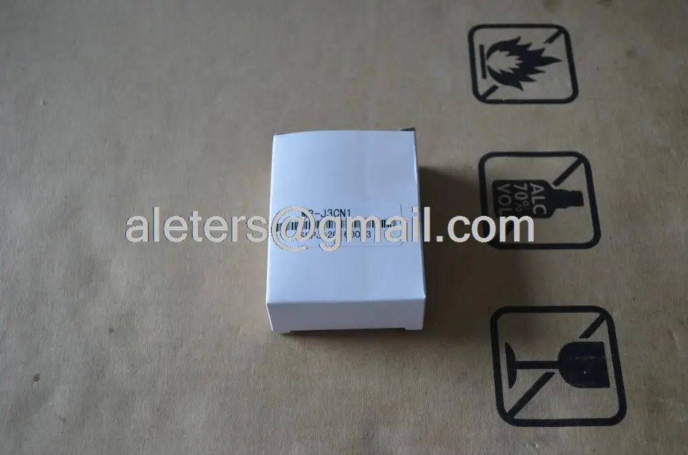 MR-J3CN1  001