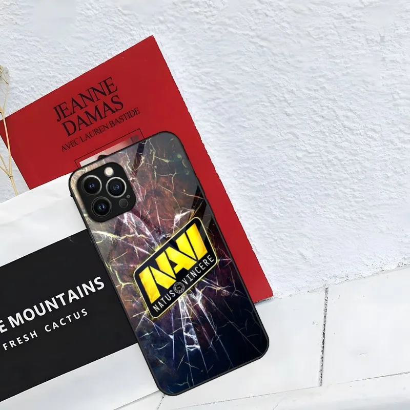 Фото Чехол для телефона Natus Vincere Navi для IPhone 15 14 Pro 13 12 11 Mini XR Max 8 7 6 Plus SE 2020, стеклянный дизайнерский чехол №3
