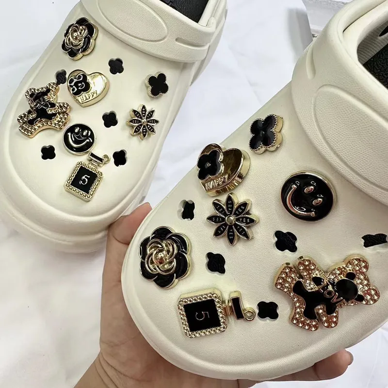 Luxury Charms Shoe Accessories  Decoration Crocs Shoes Metal