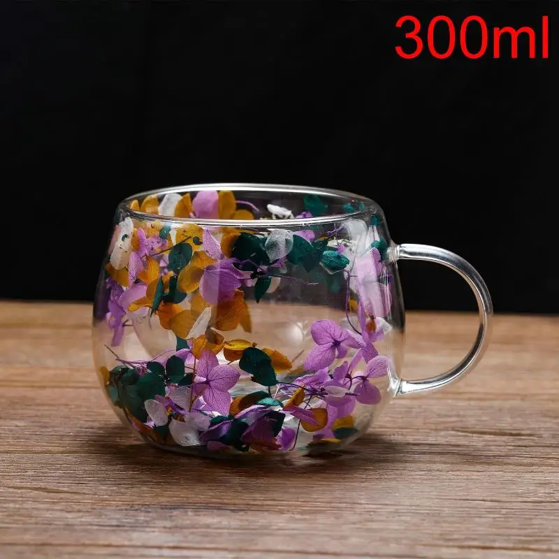Elegant Double-Layer Glass Cup with Dried Flower Embellishment, Heat-Resistant