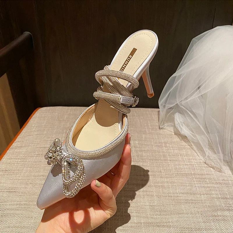 Fashion Style Glitter Rhinestones Women Pumps Crystal Bow 8 Cm Summer Lady Shoes Genuine Leather High Heels Party Prom Shoes 