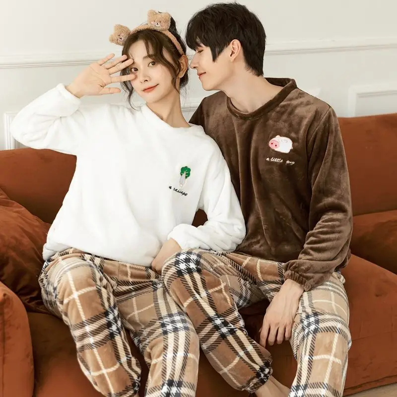 2024 new Autumn Winter sleepwear Couples' Flannel Long sleeved Pajamas Men Women Thickened Warm Coral Fleece Homewear set