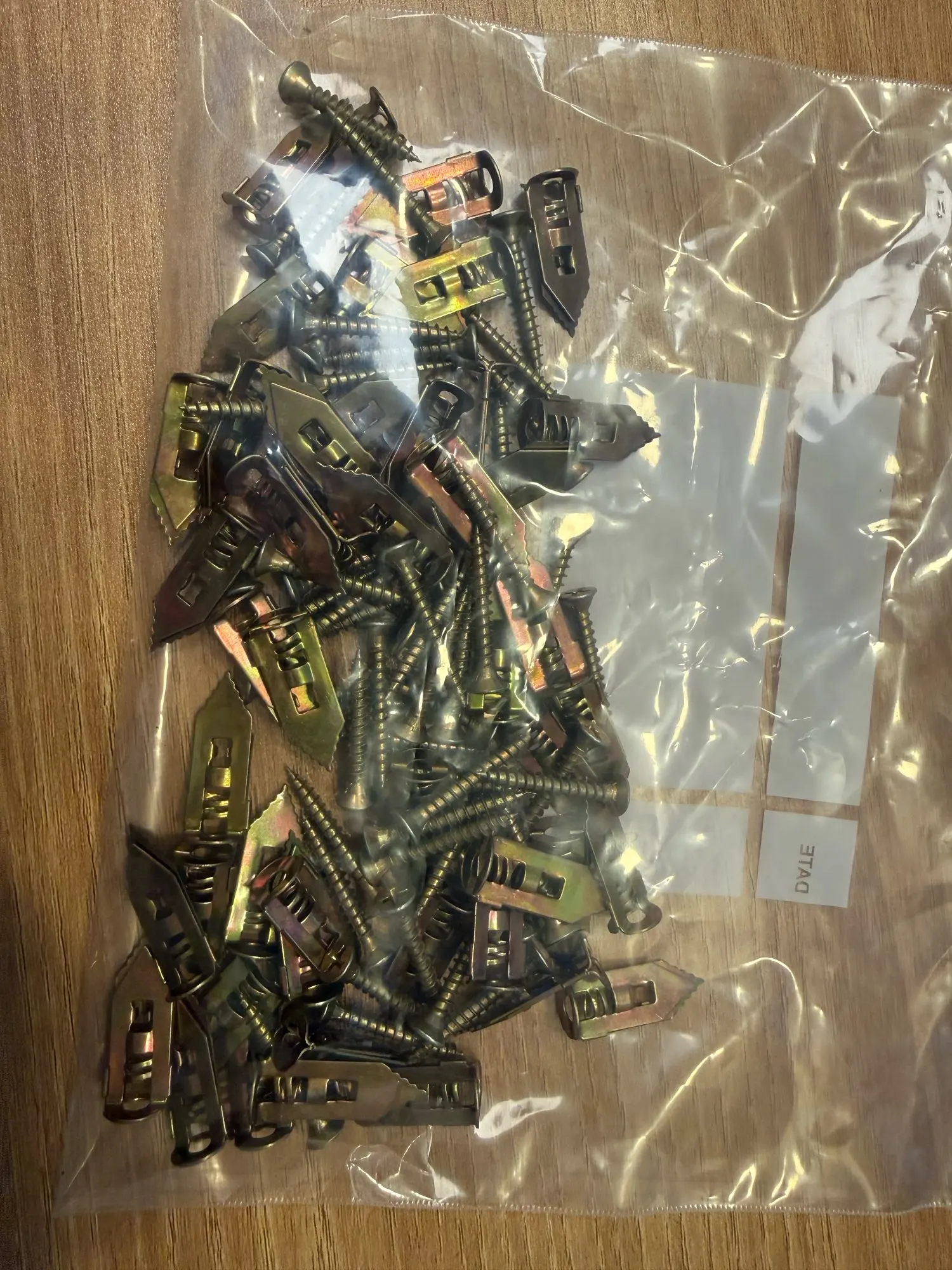 100/50set Self Tapping Screws Self Drilling Anchors Screws Drywall Anchors Easy Application for Gypsum Plasterboard Dowel photo review
