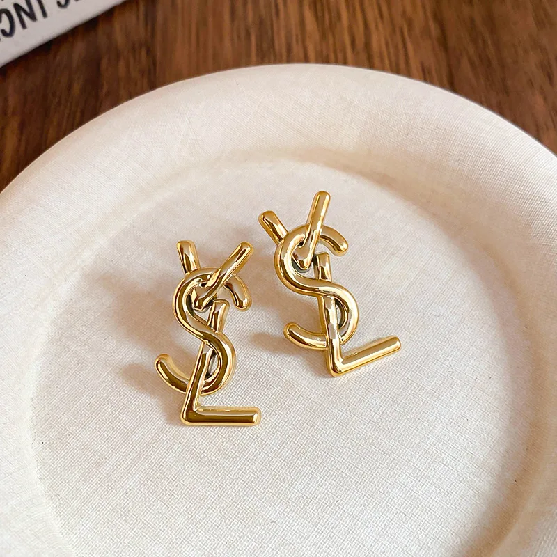 European American Exaggerate Letter Stud Earrings for Women Fashion Trendy Personality Alloy Earrings Jewelry Accessories Gifts 2