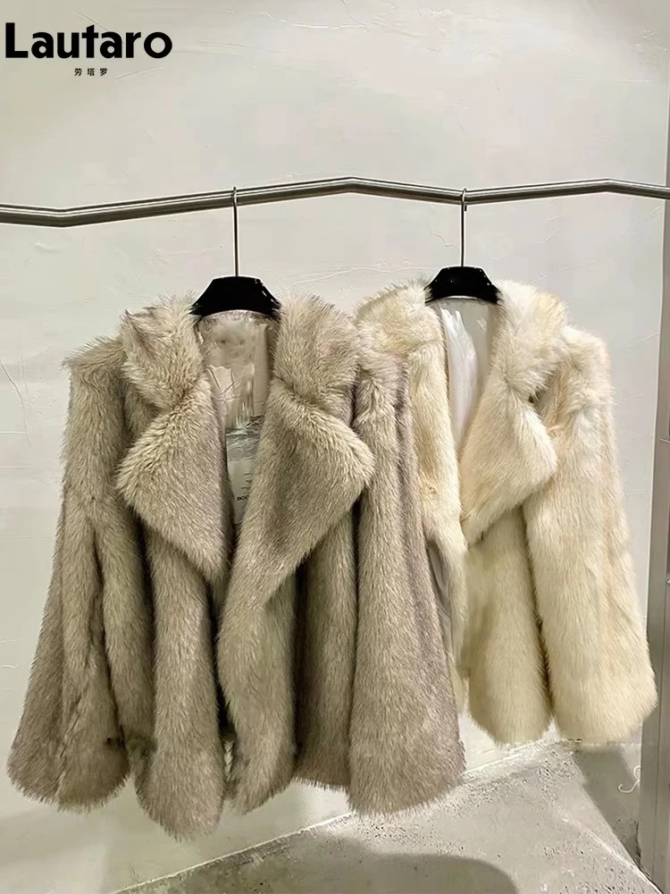 Lautaro Winter Loose Casual Thick Warm Soft Hairy Faux Fur Coat Women Luxury High Quality Furry Fluffy Jacket Korean Fashion 5