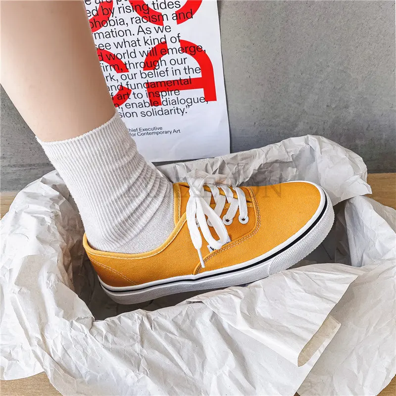 Casual Flats Canvas Sneakers Women Outdoor Solid Color Shallow Sports Shoes Tennis Female Streetwear Lace Up Vulcanize Shoes