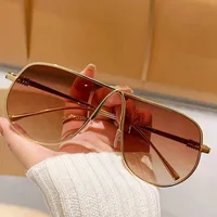 Nouvelle marque de mode lunettes de soleil carrées surdimensionnées pour femmes vintage alliage dégradé lunettes de soleil élégantes dames sexy conduite nuances 3