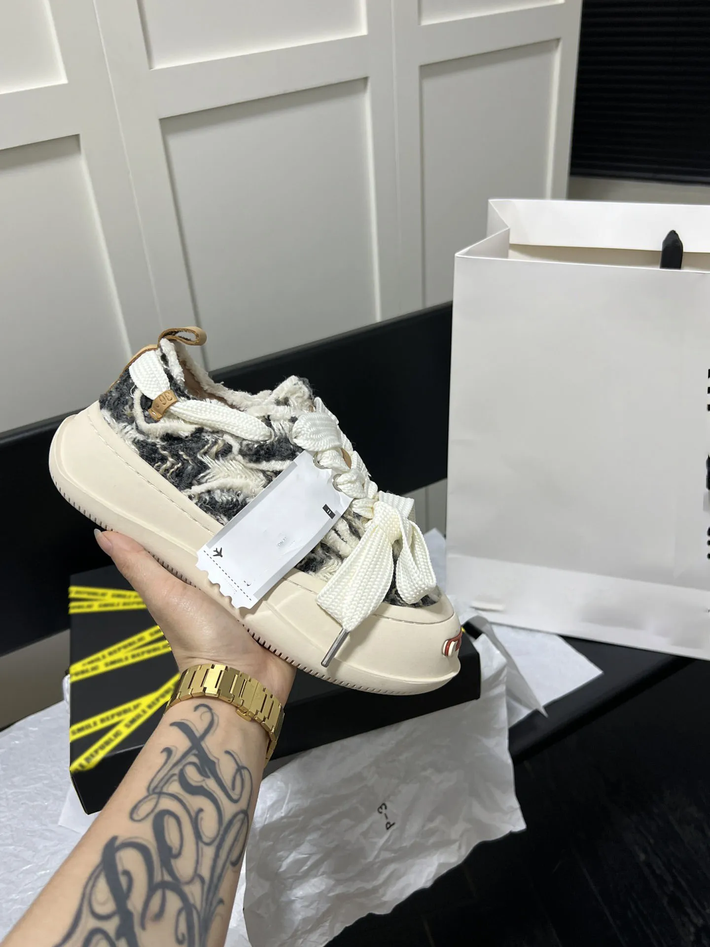 2024 Spring New Women's Versatile High Edition Smiling Canvas Shoes Women's Tall Women's Shoes