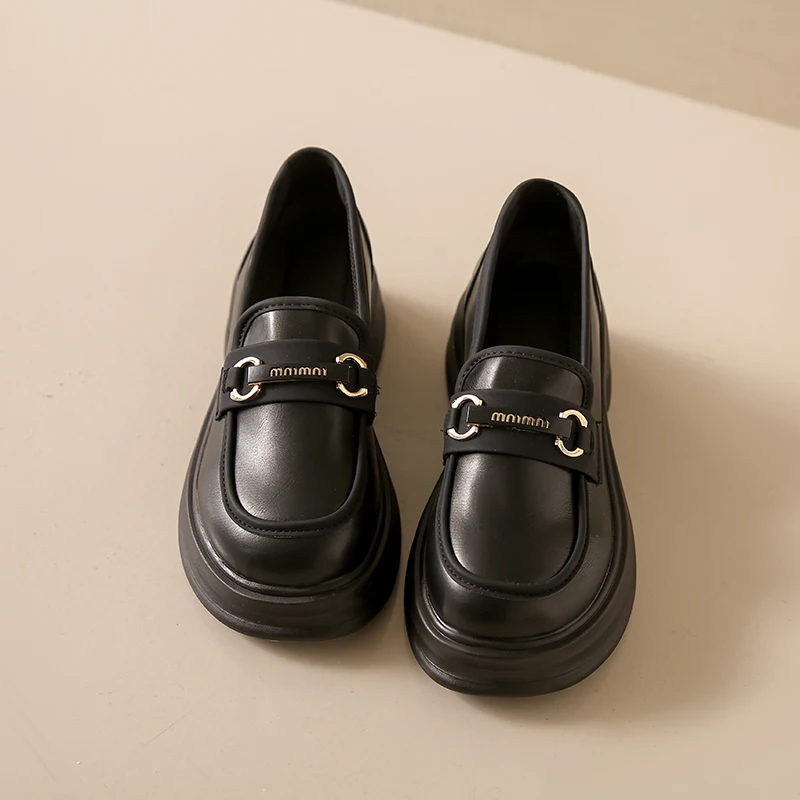 

Женские универсальные черные туфли на плоской подошве в британском стиле, новинка 2024, летняя Осенняя обувь для отдыха на толстой подошве, искусственная резиновая верхняя часть