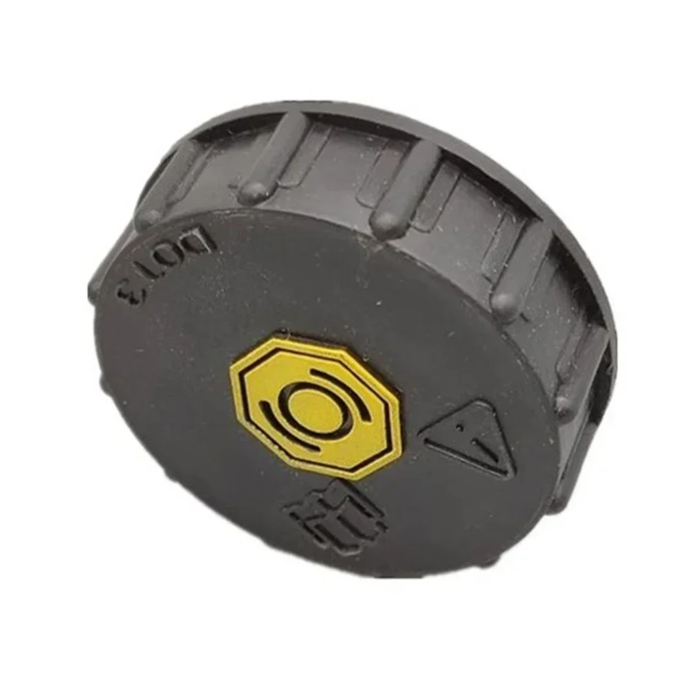 1pc For Mazda 6 GH For Mazda 2 De Car Brake Master Cylinder Oil Cap Cover Number DF71-43-55Y Car Handbrake Accessories Car Brake Cap