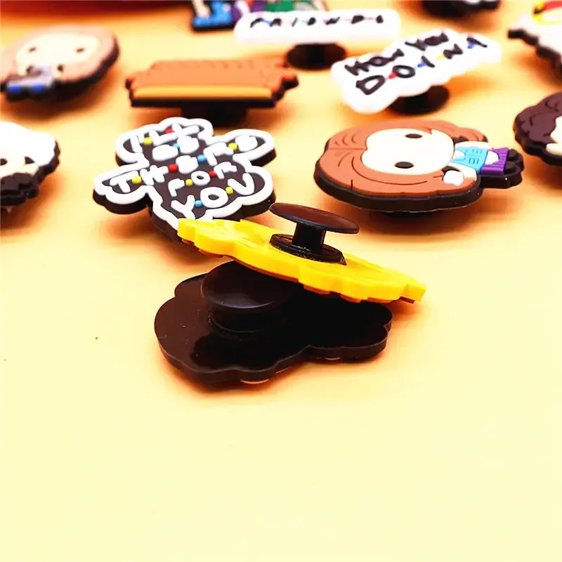 1 Pcs Old Friends Shoes Accessories Shoe Decorations Garden Shoes Upper Decorations Clogs Pins Unisex Fun Gifts shoe charms shoe decorations garden shoe accessories