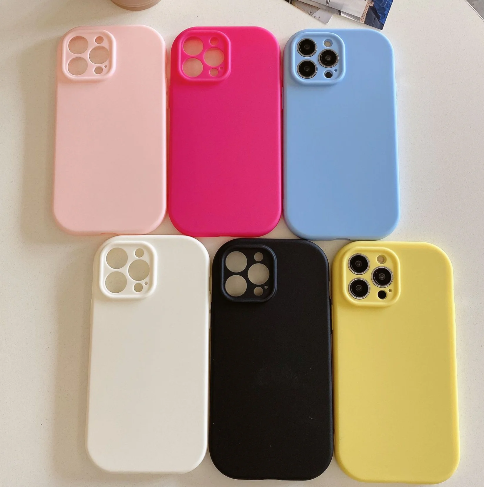 Adatto per iPhone 15 Precision Hole Dun Creative Solid Color TPU 14 Little Fat Man Custodia per telefono_voghion.com