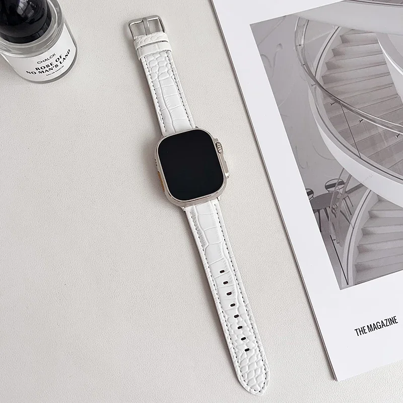 Premium Leather Watch Strap - Elegant Bracelet Design