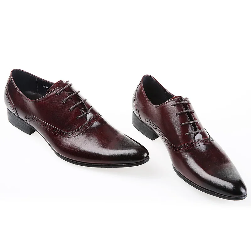 Leather pointed leather shoes man, tide shoes, dress derby shoes, carved Oxford Shoes, breathable, married, large