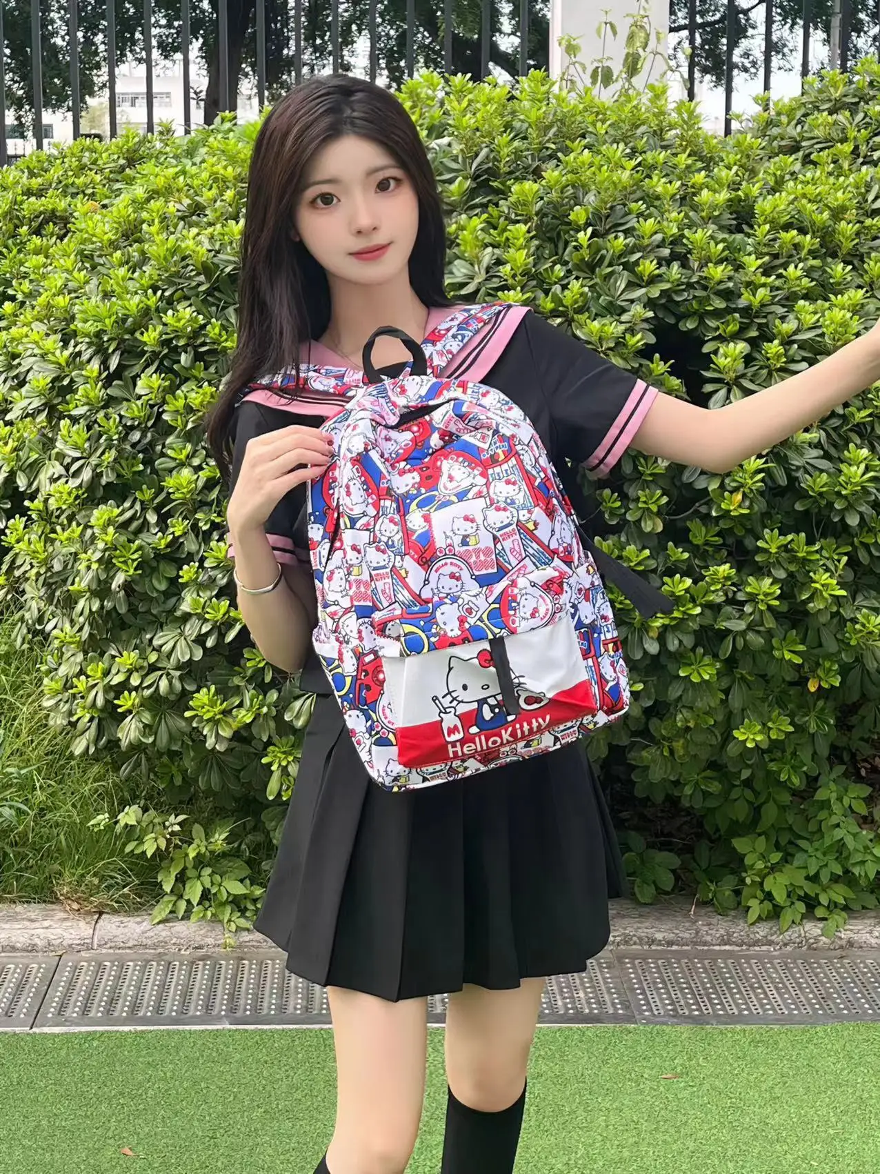 Рисунок 4 - Школьный рюкзак Hello Kitty