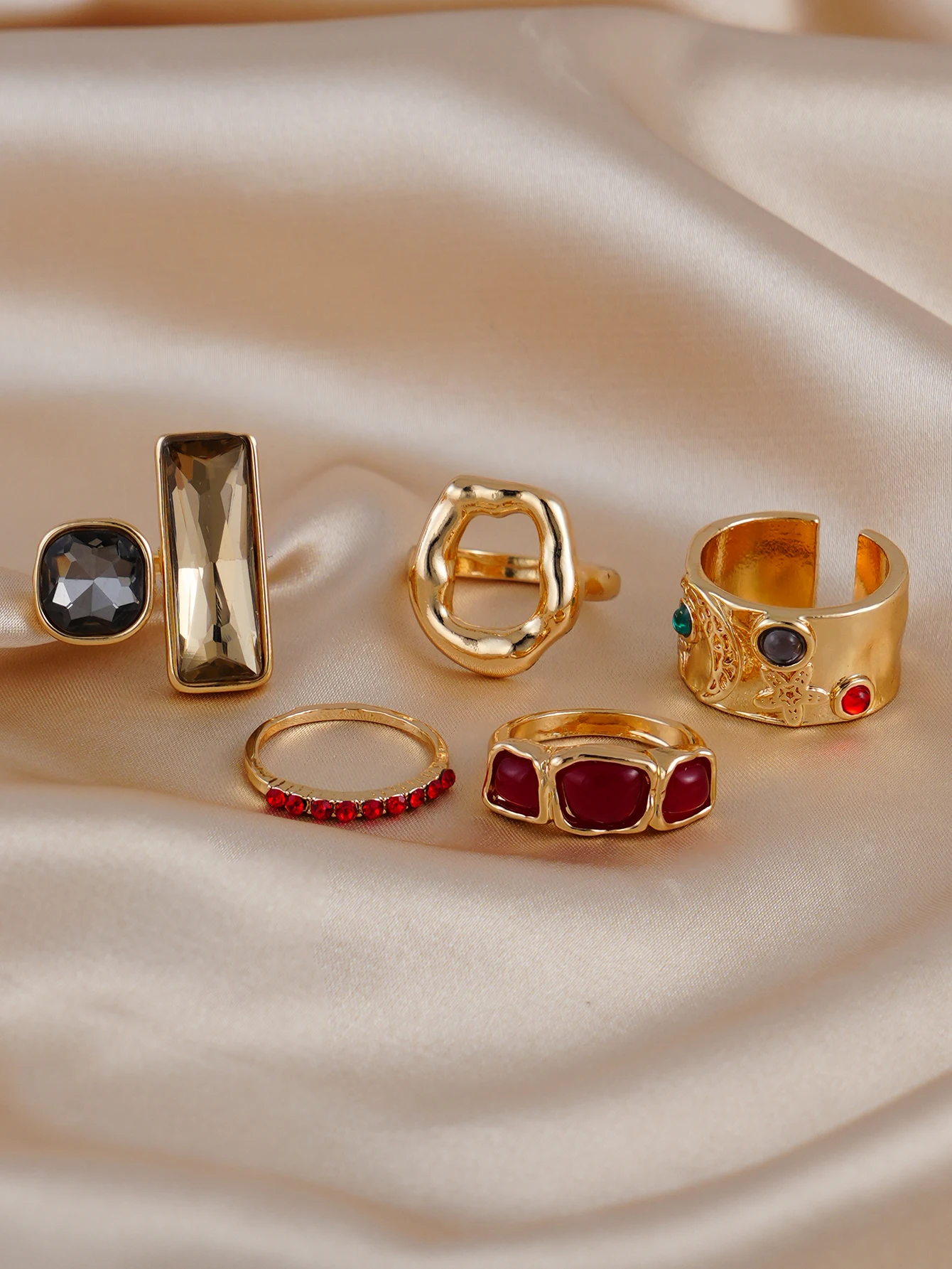 5PCS Two-Tone Gemstone Ring Set for Women Crystal Accent Geometric Textured Design Bold Statement Trendy Retro Festival Jewelry - 2