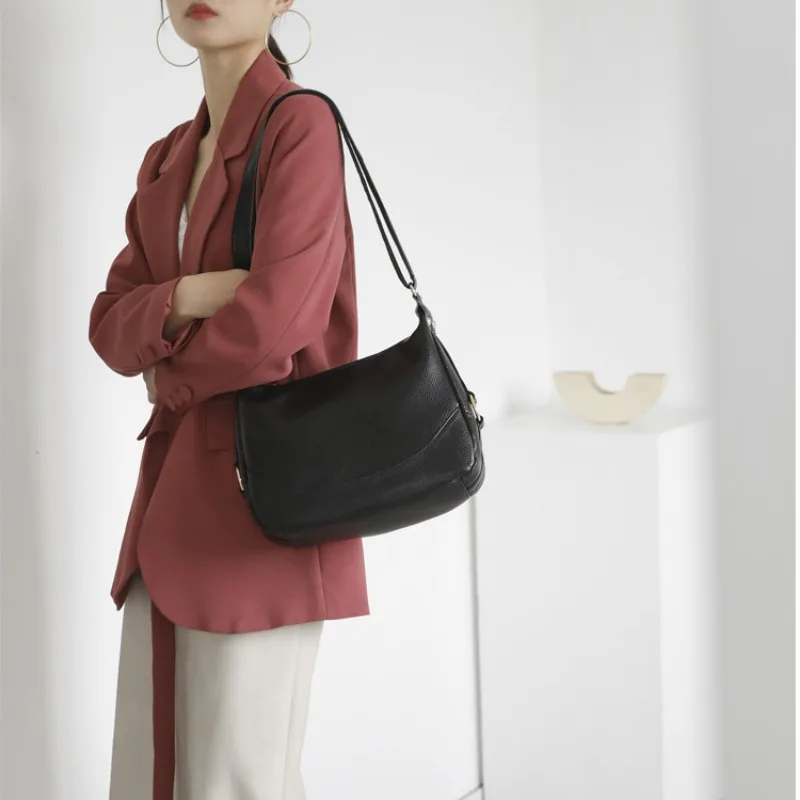 Genuine Leather Women's Handbag Versatile Top Layer Cowhide Large Capacity Shoulder Bag for Mothers' Simple Crossbody Tote Bag