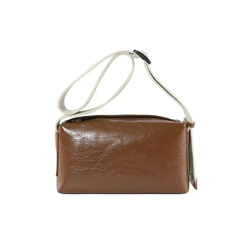 thumbnail image 1 of Bolso de mujer de PU de lujo ligero 2024 nuevo bolso bandolera de alta calidad con correa de hombro ajustable y cremallera bolso de hombro simple simplificado, 1 of 5