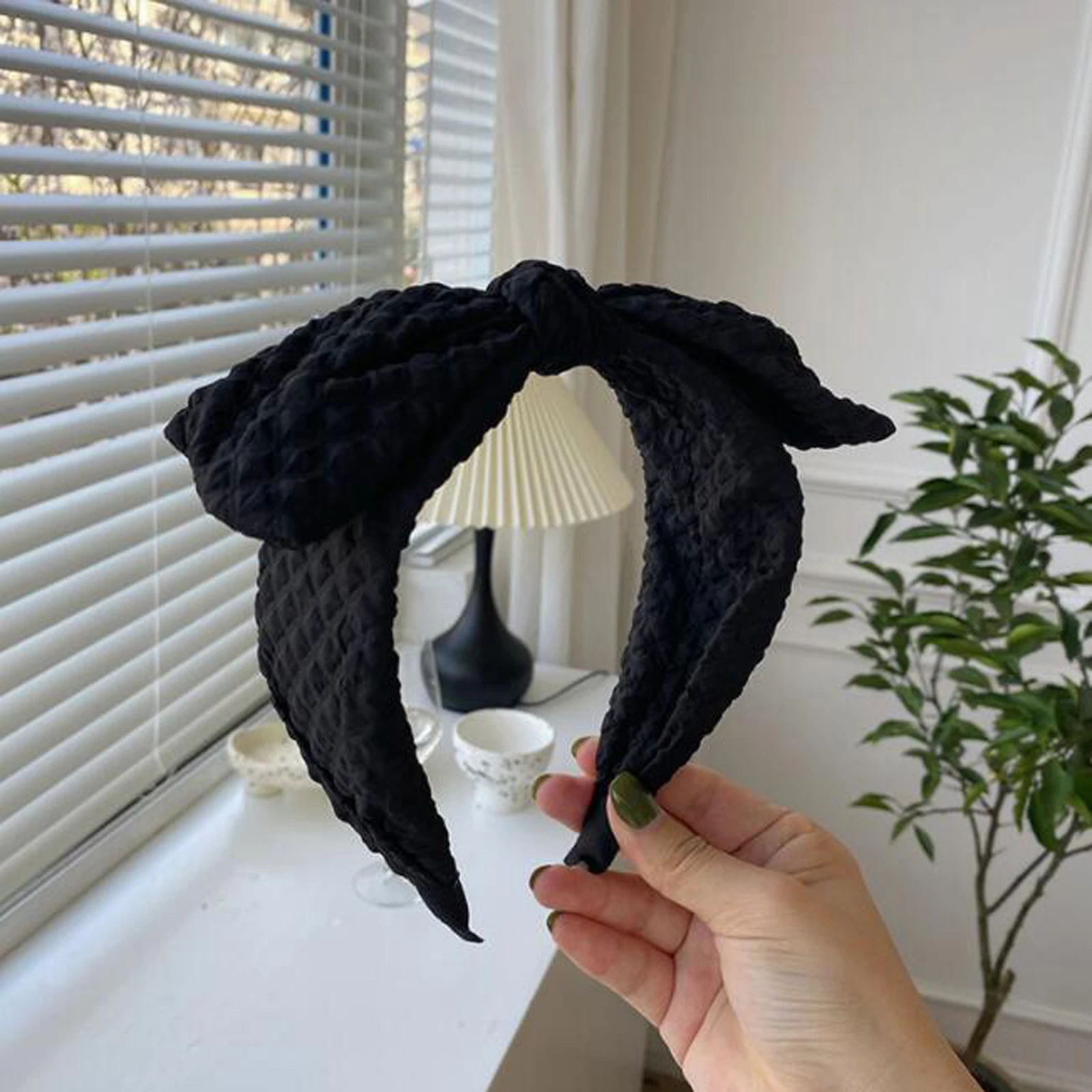 black hairband