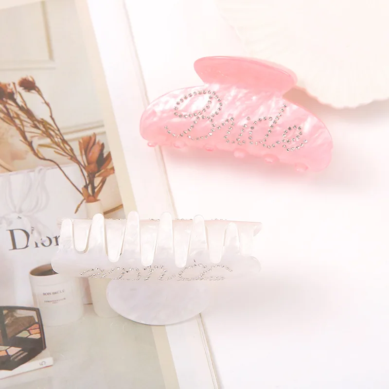 1pcs Bride Hair Claw Clip White Pink Rhinestone Bride Logo Hair Claws Grab Clips Bachelorette Wedding Bridal Shower Party Decor