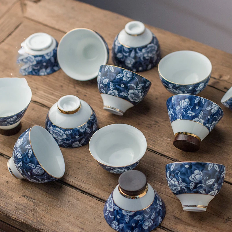 Chinese Blue and white porcelain Ceramics Tea Cups Anti Scaling Tea Bowl Handmade porcelain tea cup Single Cup Drinkware Teaware