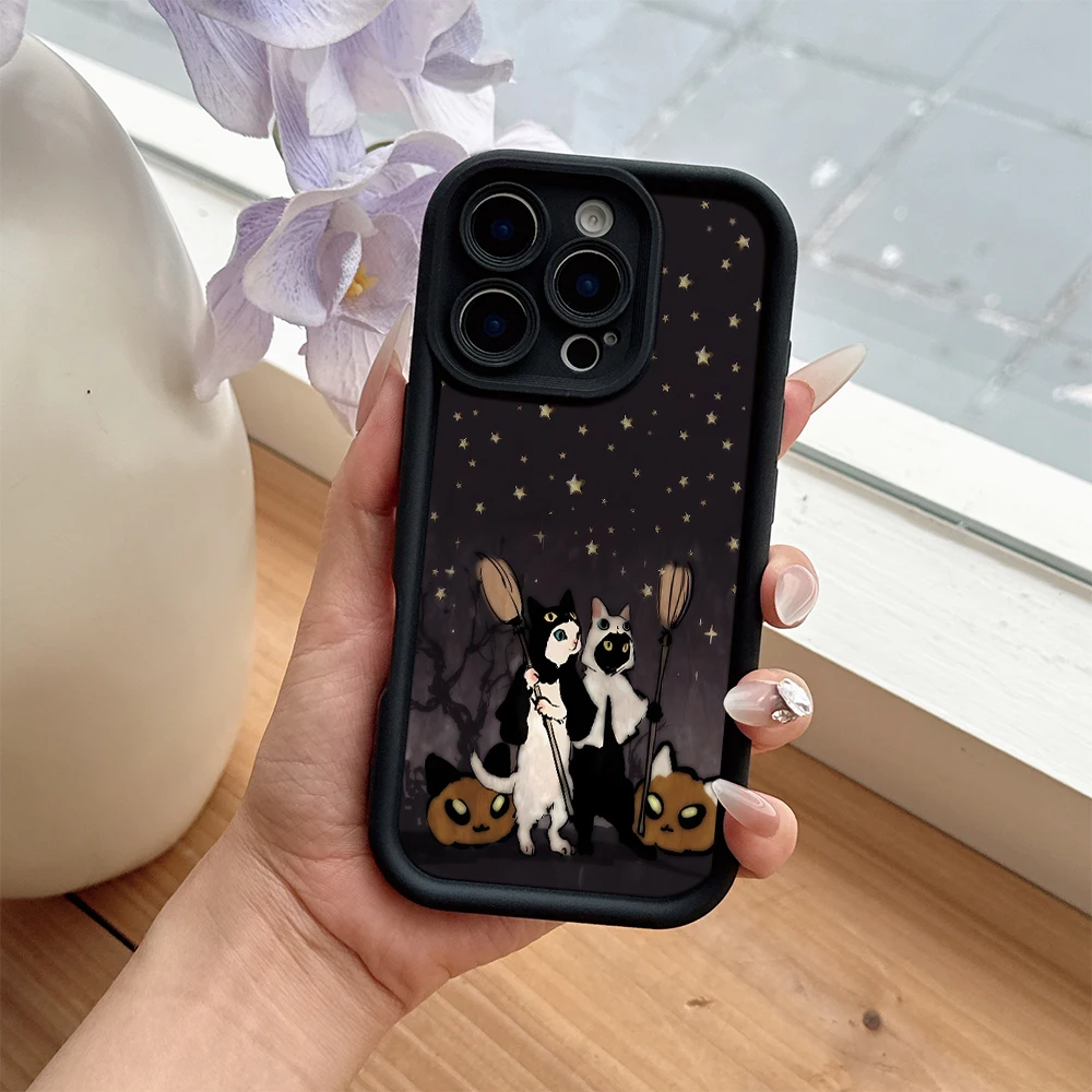 Charming Halloween Cat Phone Case - Creative & Festive Design