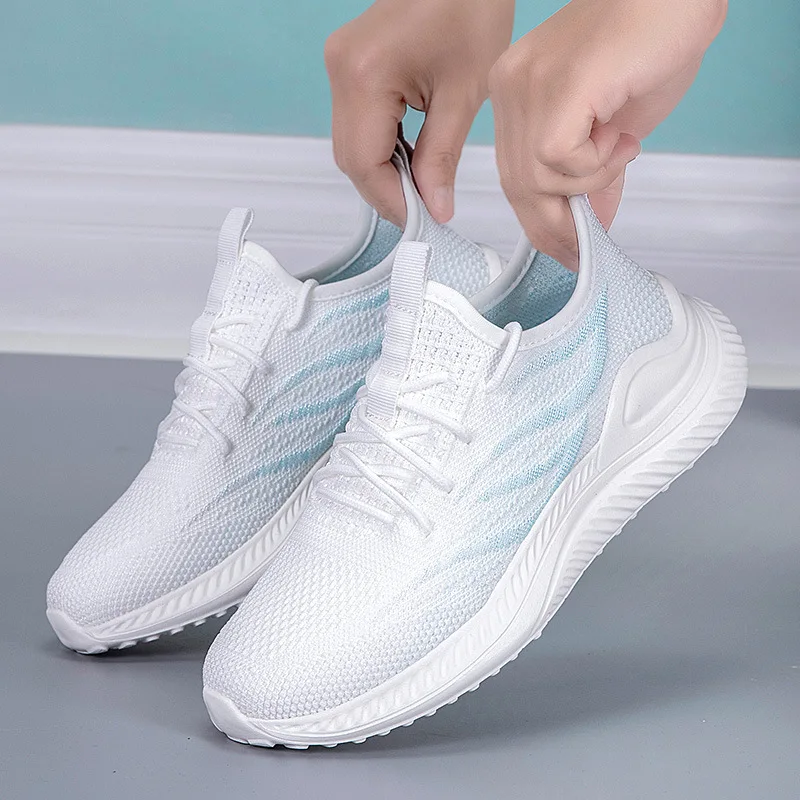 Running Shoes Women 2024 New Summer Flying Woven Large Size Casual Sports Shoes Ladies Breathable Women's Shoes White Shoes