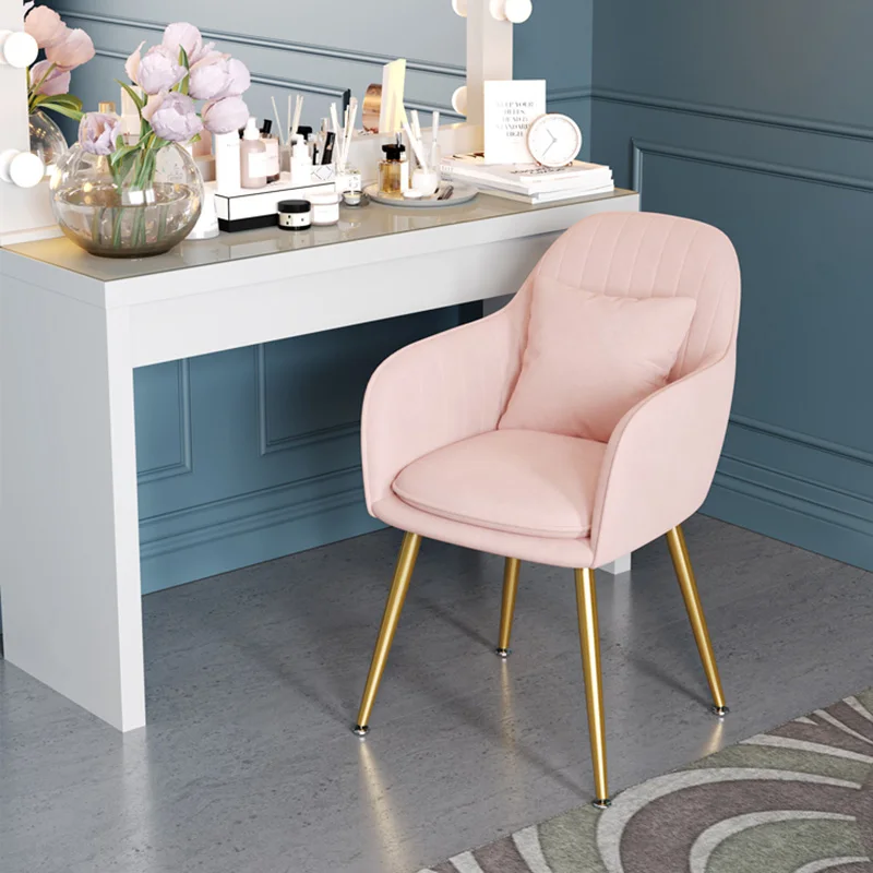 

Роскошный стул для столовой Современный бархатный скандинавский акцент, элегантное кресло для отдыха в гостиной, дизайнерская мебель для сада