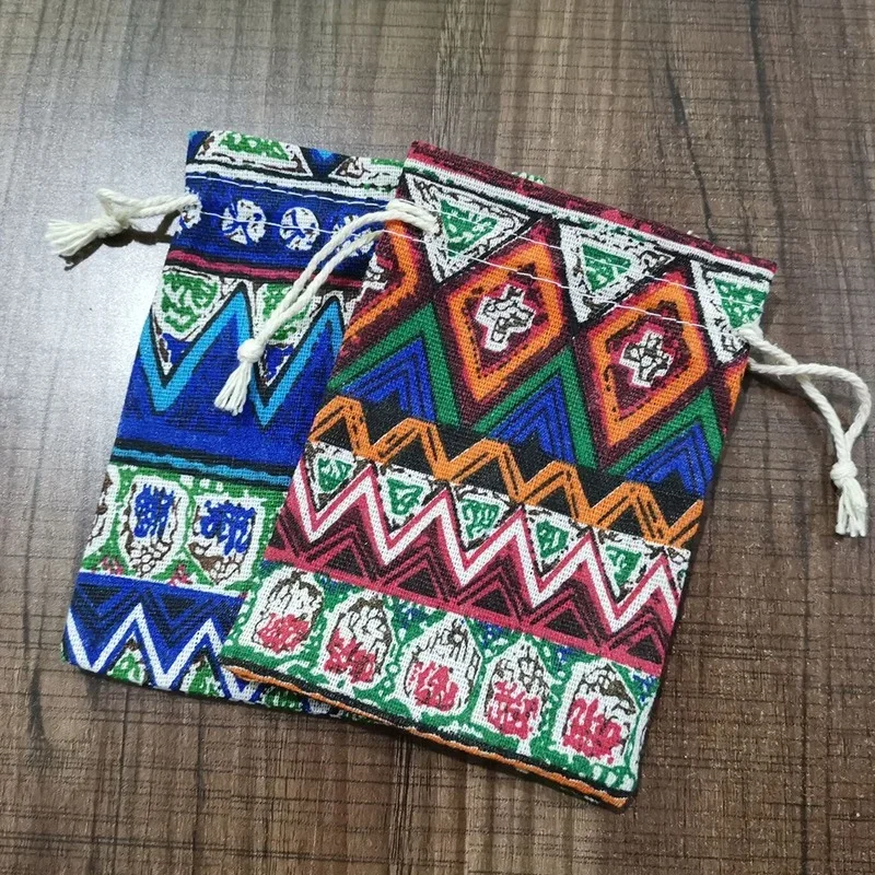 20 개/몫 10x14 13x18cm 빈티지 민족 스타일 Drawstring 파우치 포장 선물 사탕 저장 가방 여성 인쇄 보석 크리스마스 가방