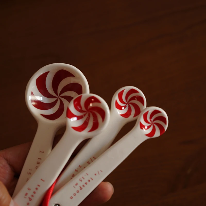 Kitchen Measuring Spoon Set 4 Pcs Christmas candy-colored measuring spoon set Snowflake Style Ceramic Baking Spoon Set Measuring Cups Mini Coffee Spoons