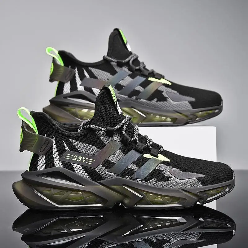 2023 Individualized and creative men's luminous running shoes, new trend in summer, student casual shoes, Korean sports shoes