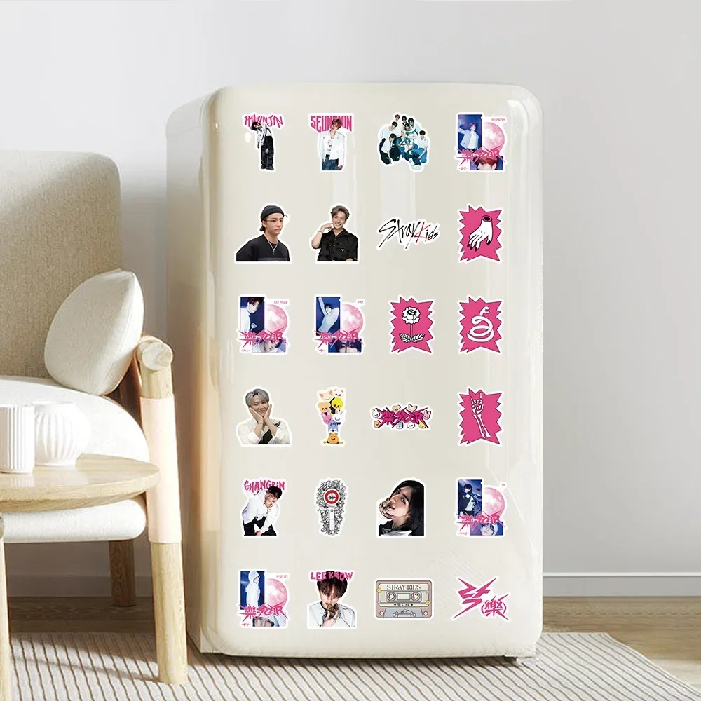 S4c7739194cd24bfa8a549e9adc32a136v - BTS UK Shop