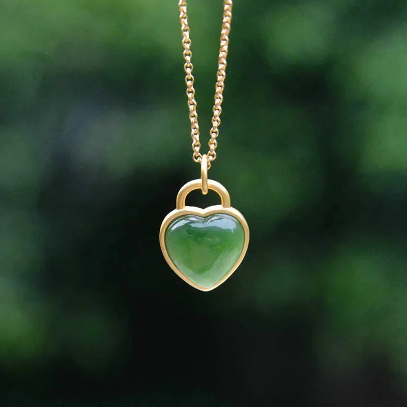 

New silver inlaid natural Hetian jade jasper love heart pendant necklace romantic niche charm design crafts ladies brand jewelry