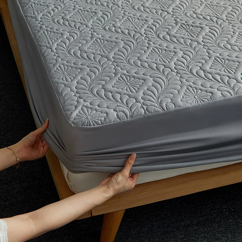 Quilted Waterproof Mattress Protector – Soft & Durable Fitted Cover - Image 3