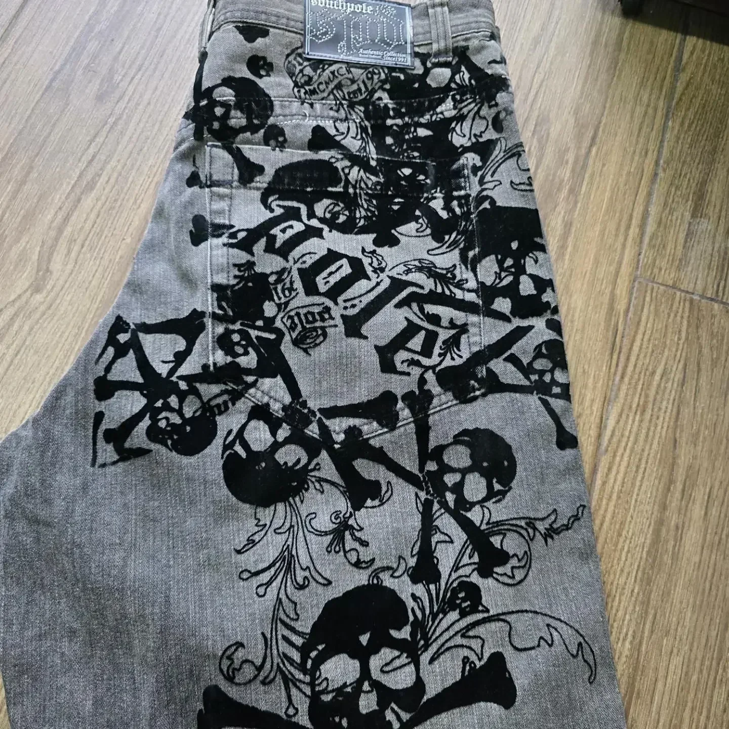 New Retro Southpole Jeans Skull Watermark Loose Jeans Men's and Women's Y2K Harajuku Gothic Hip Hop Skateboard Pants Street Wear 6