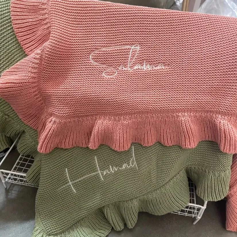   ڸ  ,  ̸,  ư Ʈ ,  ħ Ȧ ,  ǰ