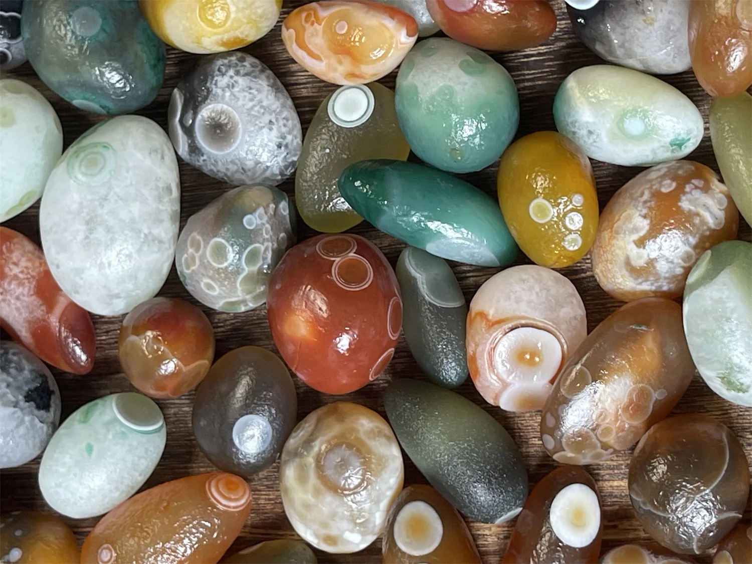 1pcs/lot Multi-eyed Gobi Big Agate Wisdom Large Medium Small Sky Eyeballs world cherishes collectibles Miraculous strong energy