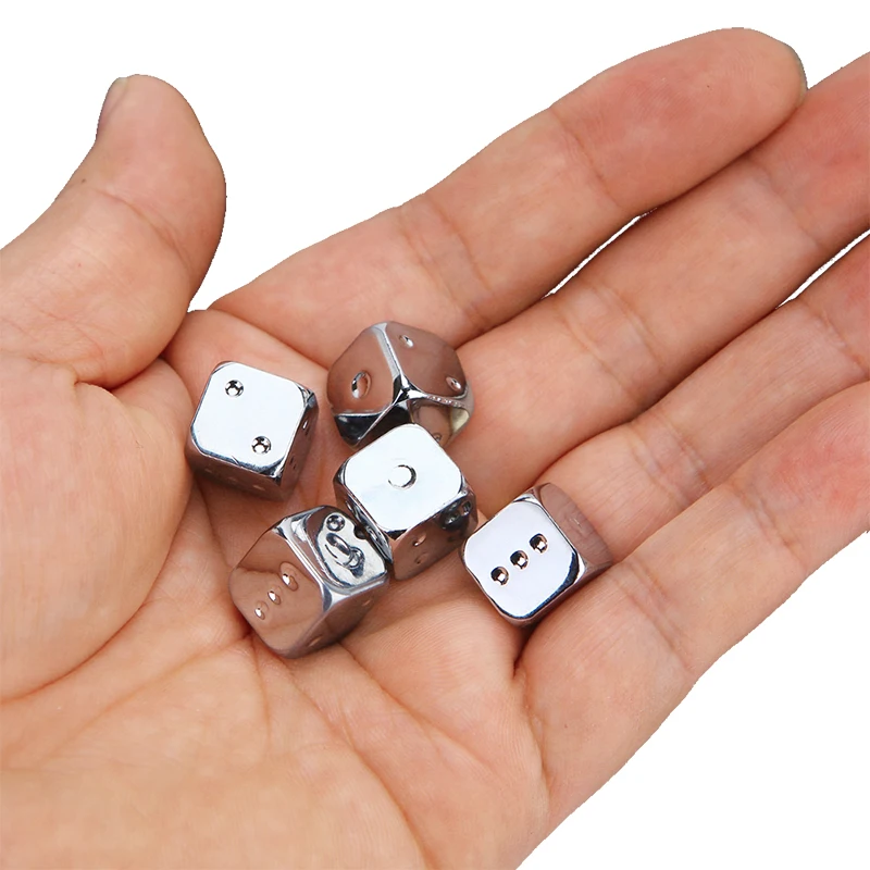 Game Dice Dice Set 5PCS/1Set Metal Dice Golden/Silver/Bronze Funny Game Dice Six Sided Decider Board Game