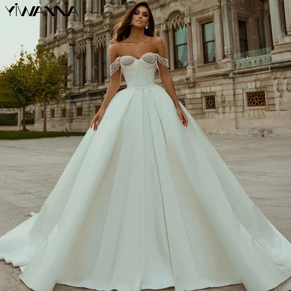 

Graceful Off The Shoulder Wedding Dress Romantic Sweetheart Neck Bridal Gown Luxury Pearls Satin Bride Robe Vestidos De Novia