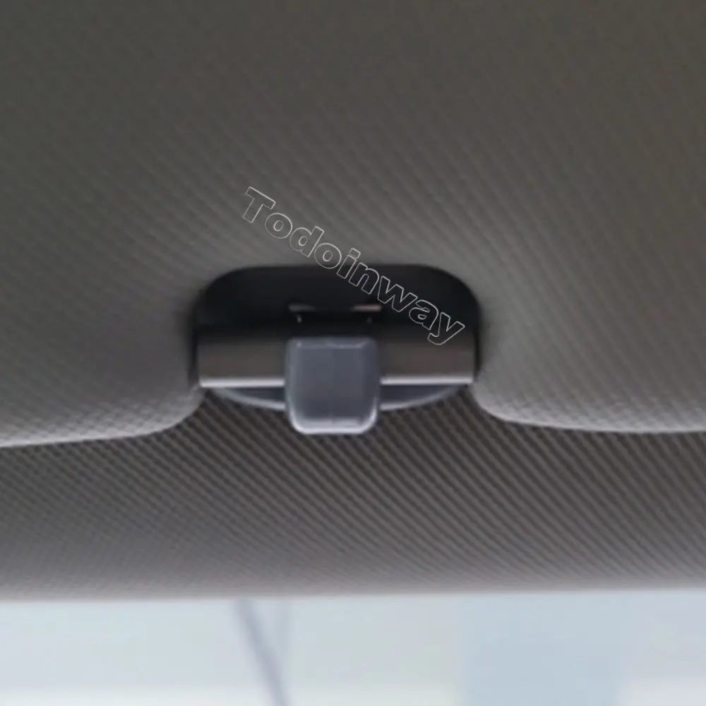 Sonnenblende Clip Schalter 8U0857562A Inneren Sonnenblende Haken Ordner  Halterung Aufhänger für Audi A1 A3 S3 A4 A5 S5 Q3 q5 2013 auto zubehör
