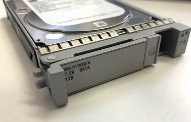 For A03-D1TBSATA 1T 7.2K 2.5 SATA ST91000640NS B200 C240 server hard disk 5 S4c8f4200864f4277b78b3f8a1a64cfb8K