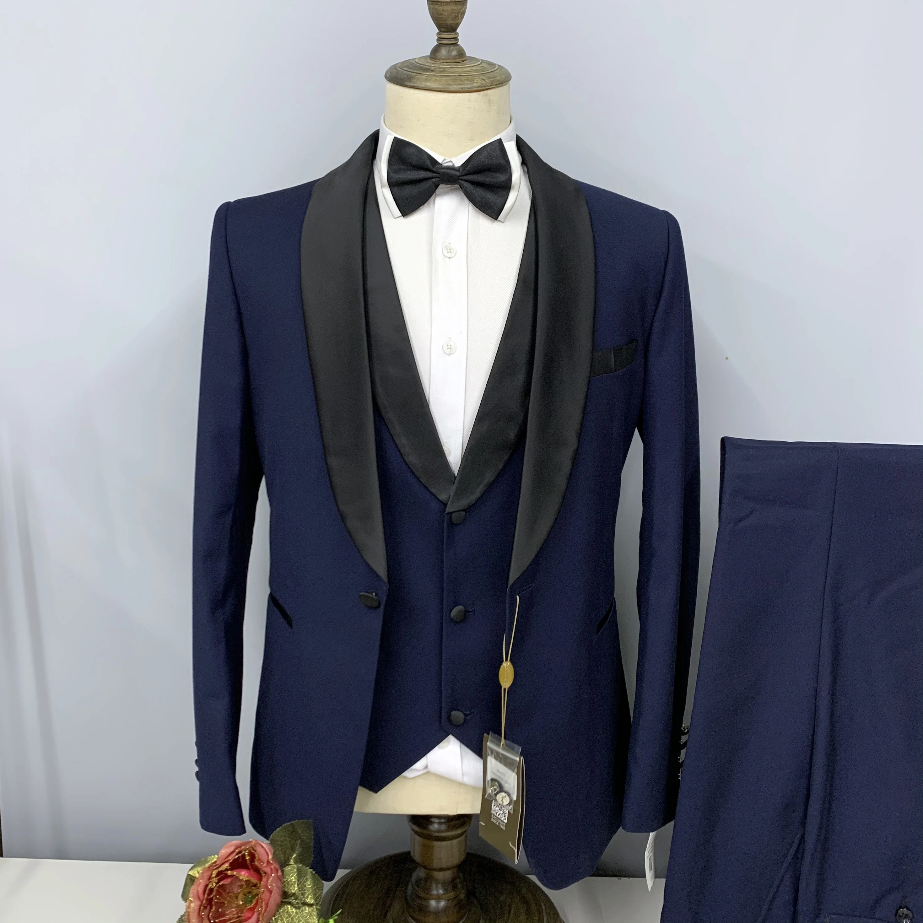 

2024 New Men's Set Dark Blue Suit Black Lapel Classic Single Breasted Party Wedding Three Piece Set (Jacket+Pants+Vest)