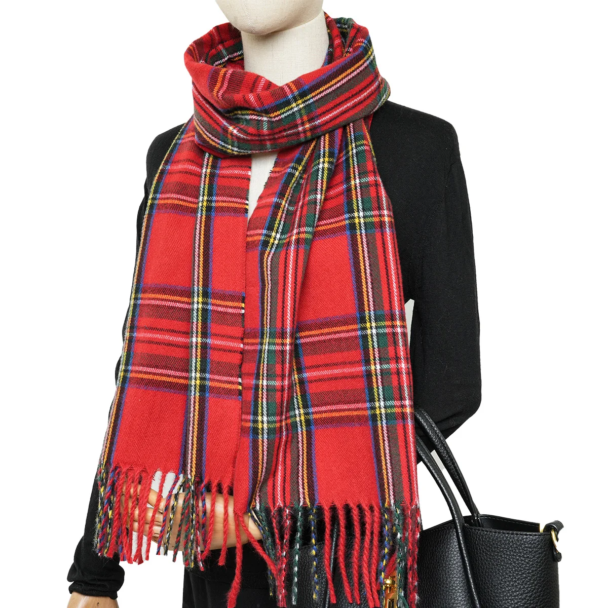 A cashmere plaid scarf with soft and warm texture, classic winter red and green plaid unisex scarf shawl 2