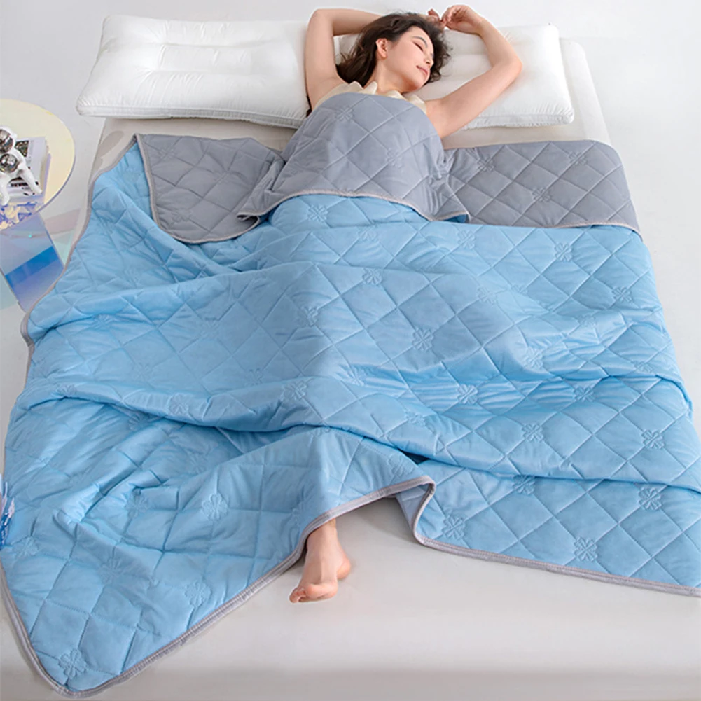 Summer Thin Quilted Quilt Cooling Comforter Grade A Soft Air Conditioning Quilt Single and Double Machine Wash Cooling Blankets