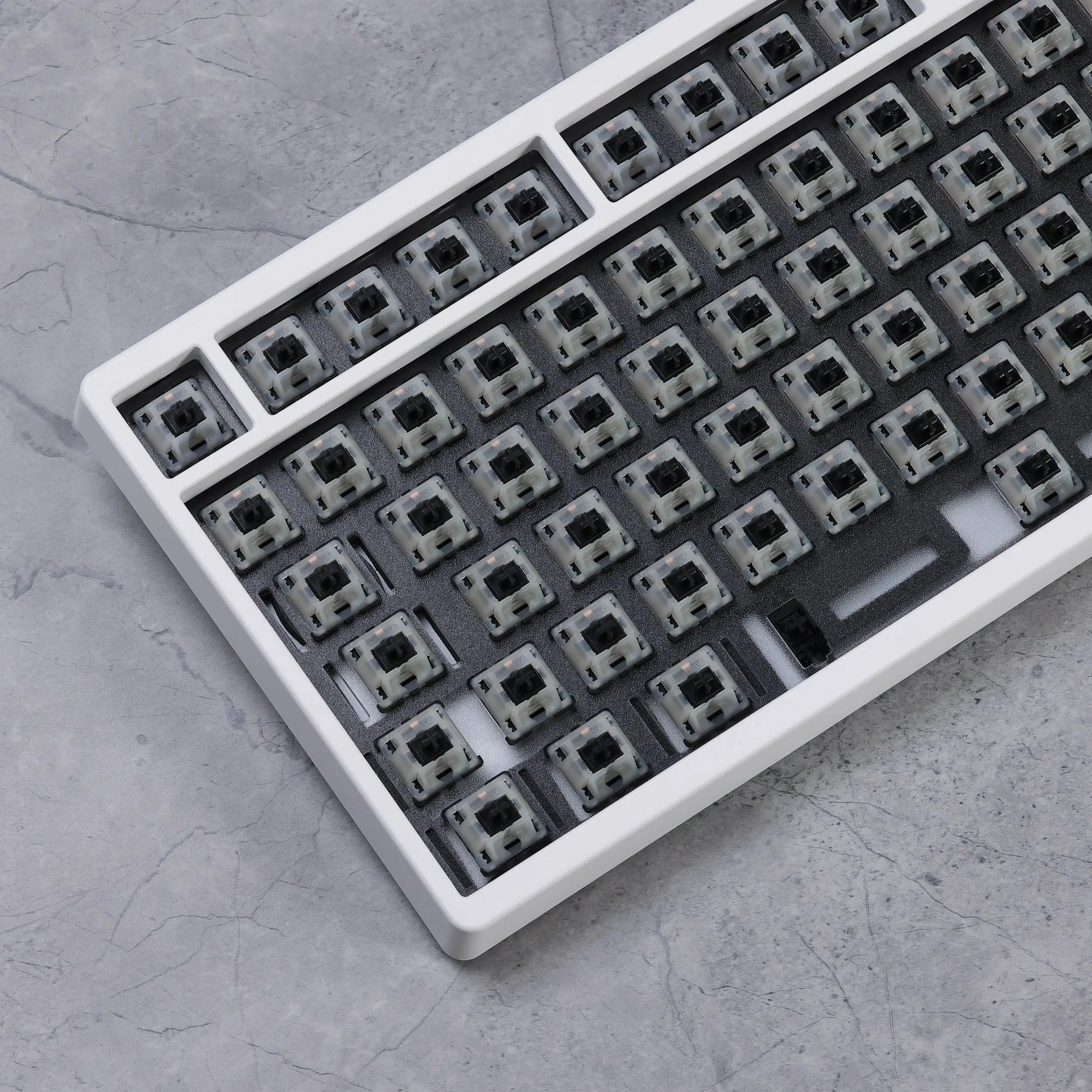 Kbdfans-Tiger Lite isoメカニカルキーボードキット (スイッチなし