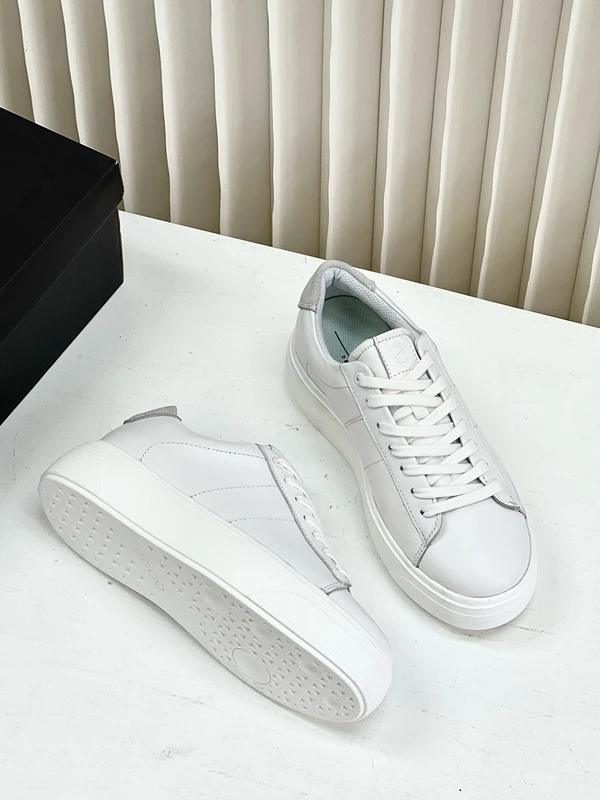 Withered Ultra Light And Comfortable Vulcanized Shoes Nordic Fashion Sneakers Women Genuine Leather Women's Shoes