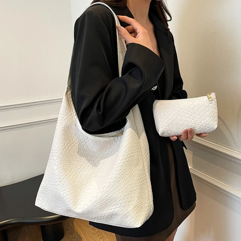 Women's Retro Artificial Leather Woven Pattern Shoulder Bag,Large Capacity Tote Bag,Casual Armpit Bag, Large Tote Bag,Daily Work