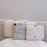 1 Pc Chic Flower Print Quilted  Laptop Bag 11 Inch/14 Inch/15 Inch Computer Bag Protection Case Laptop Sleeve Computer Case Bag - Image 3